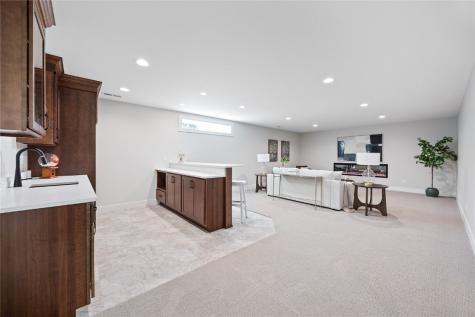 5595 Wild Rye Court SE Cedar Rapids IA 52403