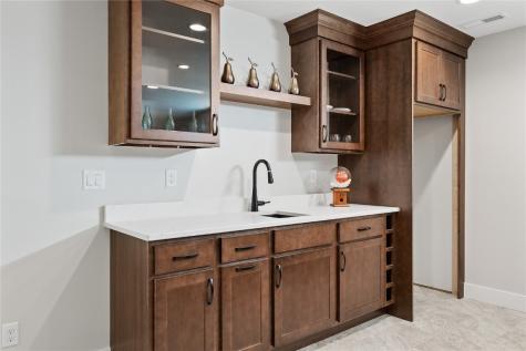 5595 Wild Rye Court SE Cedar Rapids IA 52403