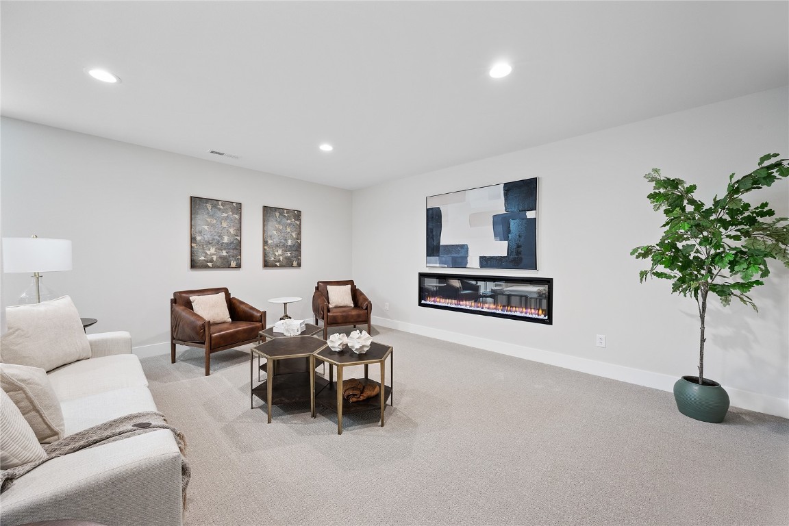 5595 Wild Rye Court SE Cedar Rapids IA 52403