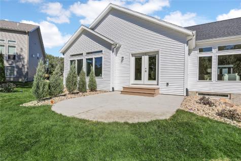 5595 Wild Rye Court SE Cedar Rapids IA 52403