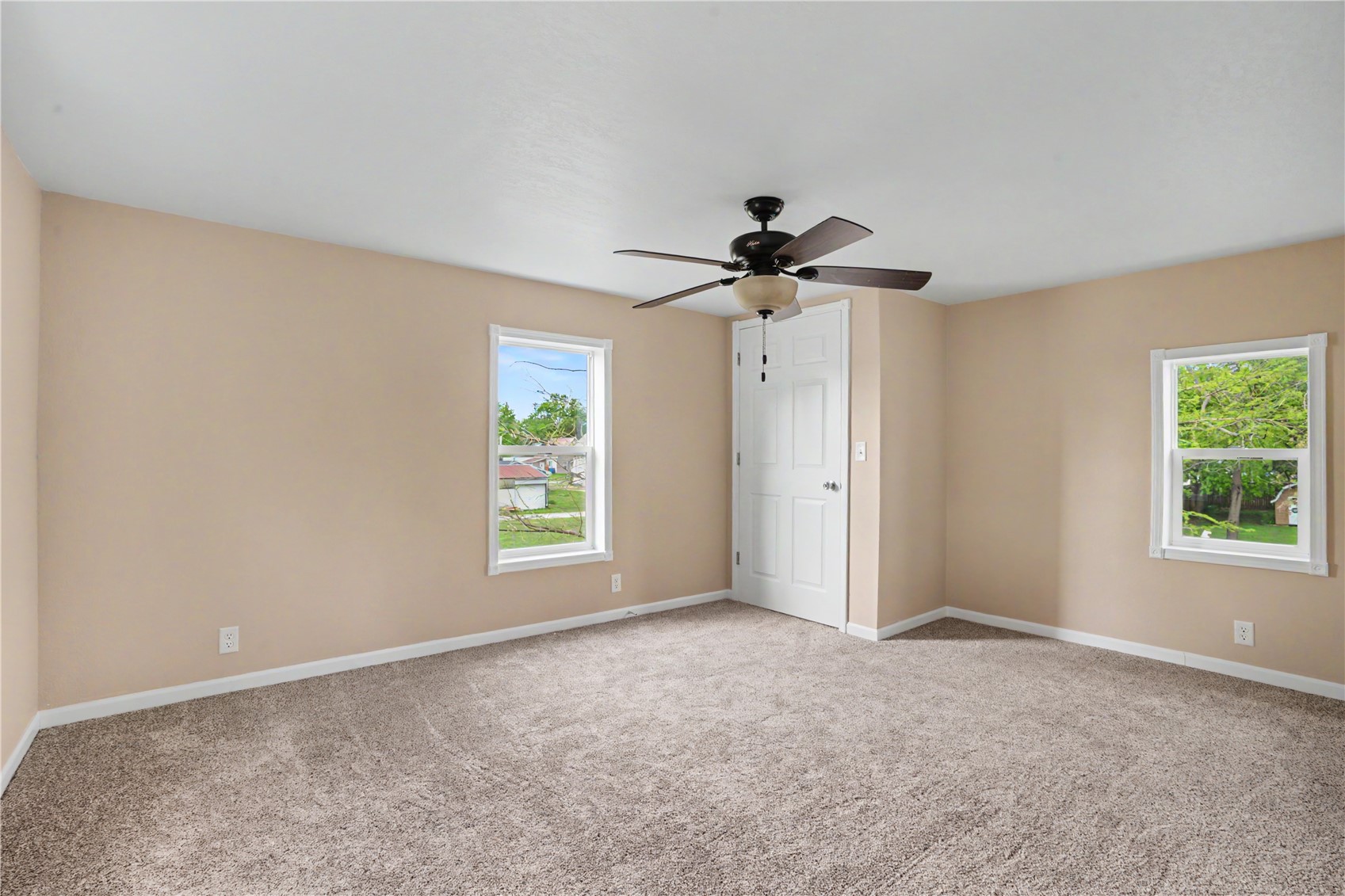 203 S Main Street Stanwood IA 52337