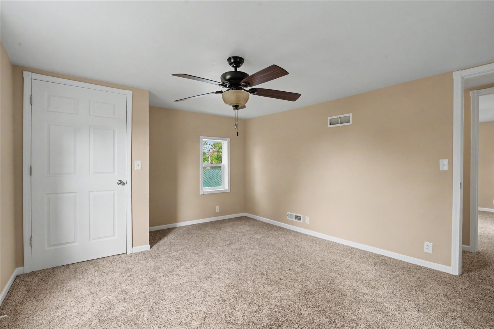 203 S Main Street Stanwood IA 52337