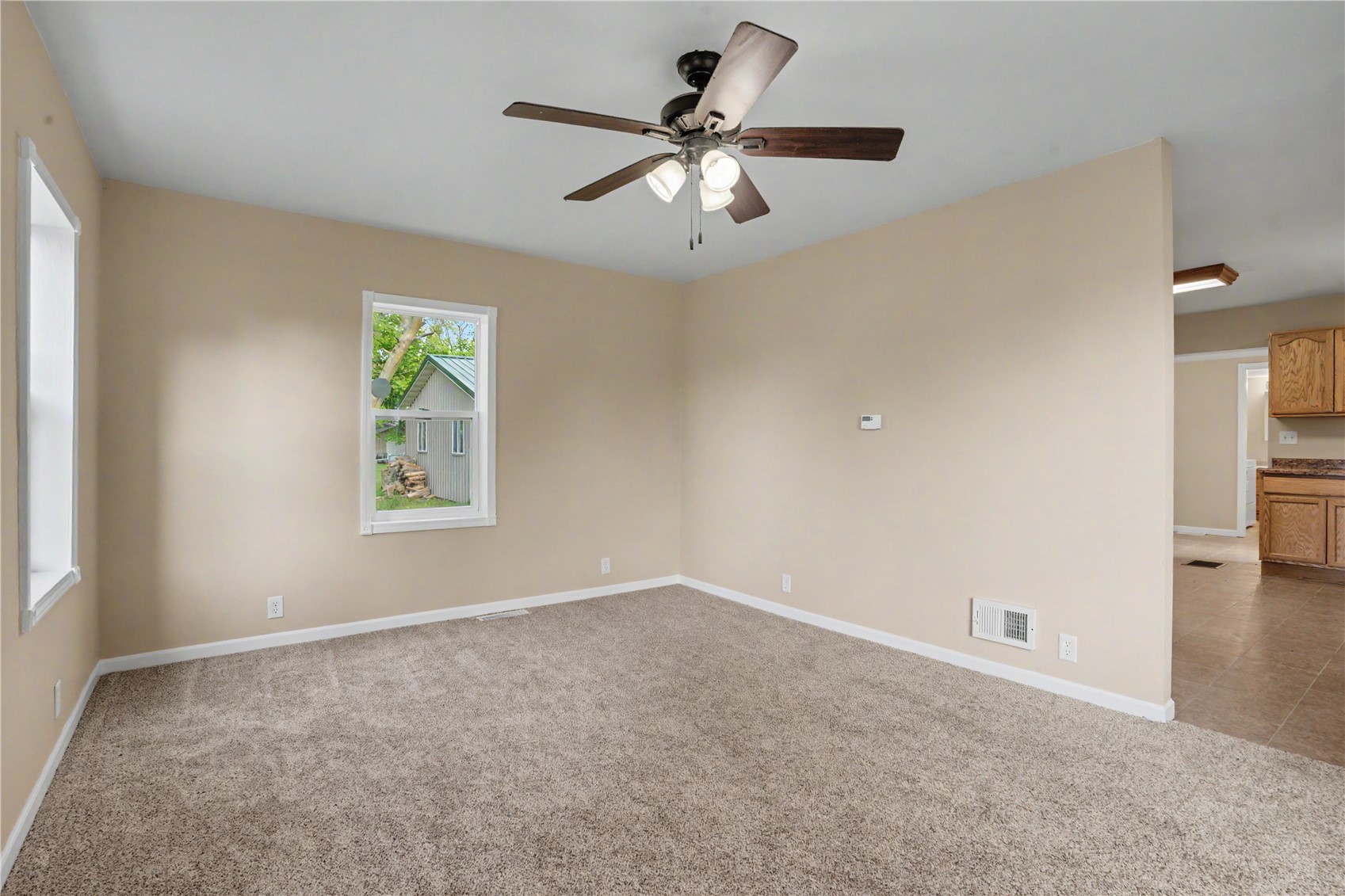 203 S Main Street Stanwood IA 52337