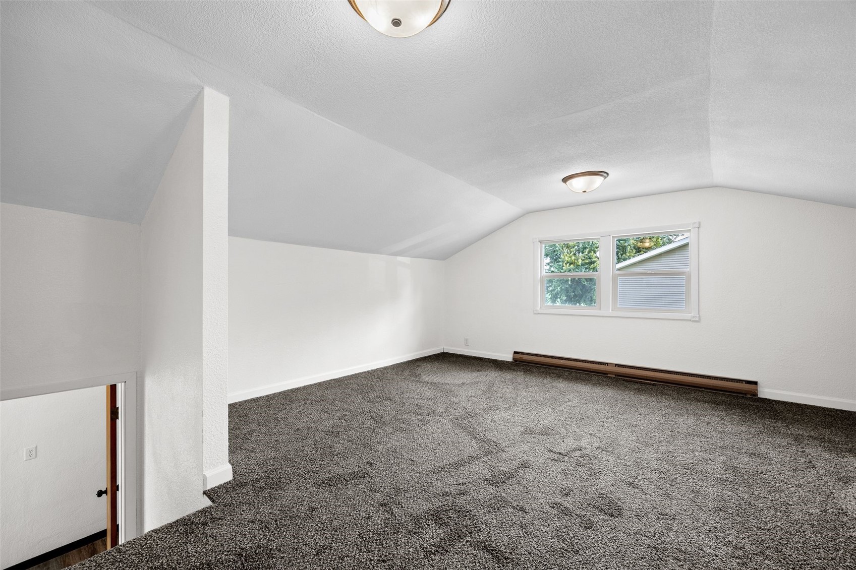 1524 Rainbow Drive Belle Plaine IA 52208