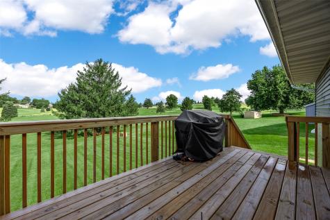 1524 Rainbow Drive Belle Plaine IA 52208