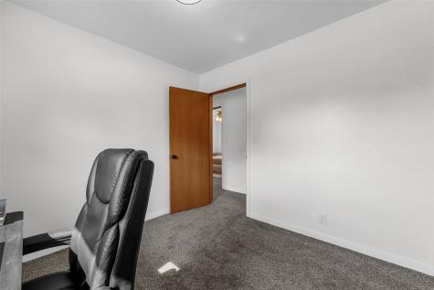 1524 Rainbow Drive Belle Plaine IA 52208