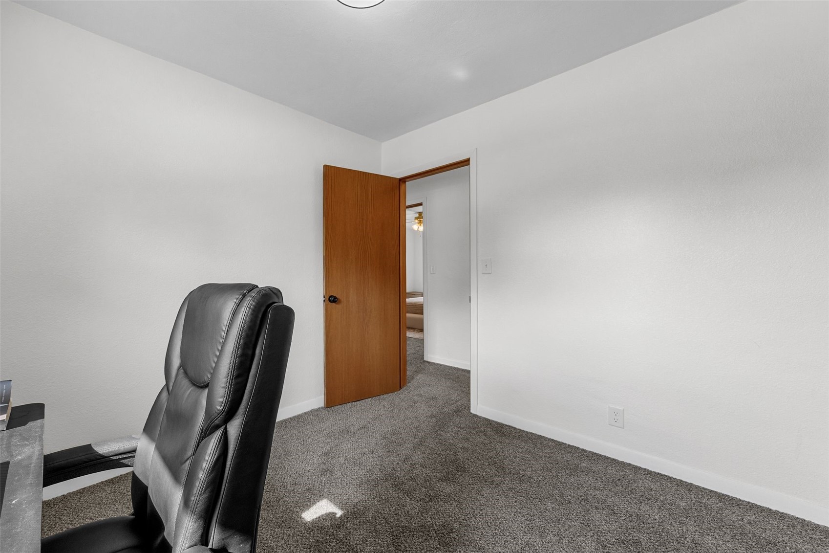 1524 Rainbow Drive Belle Plaine IA 52208