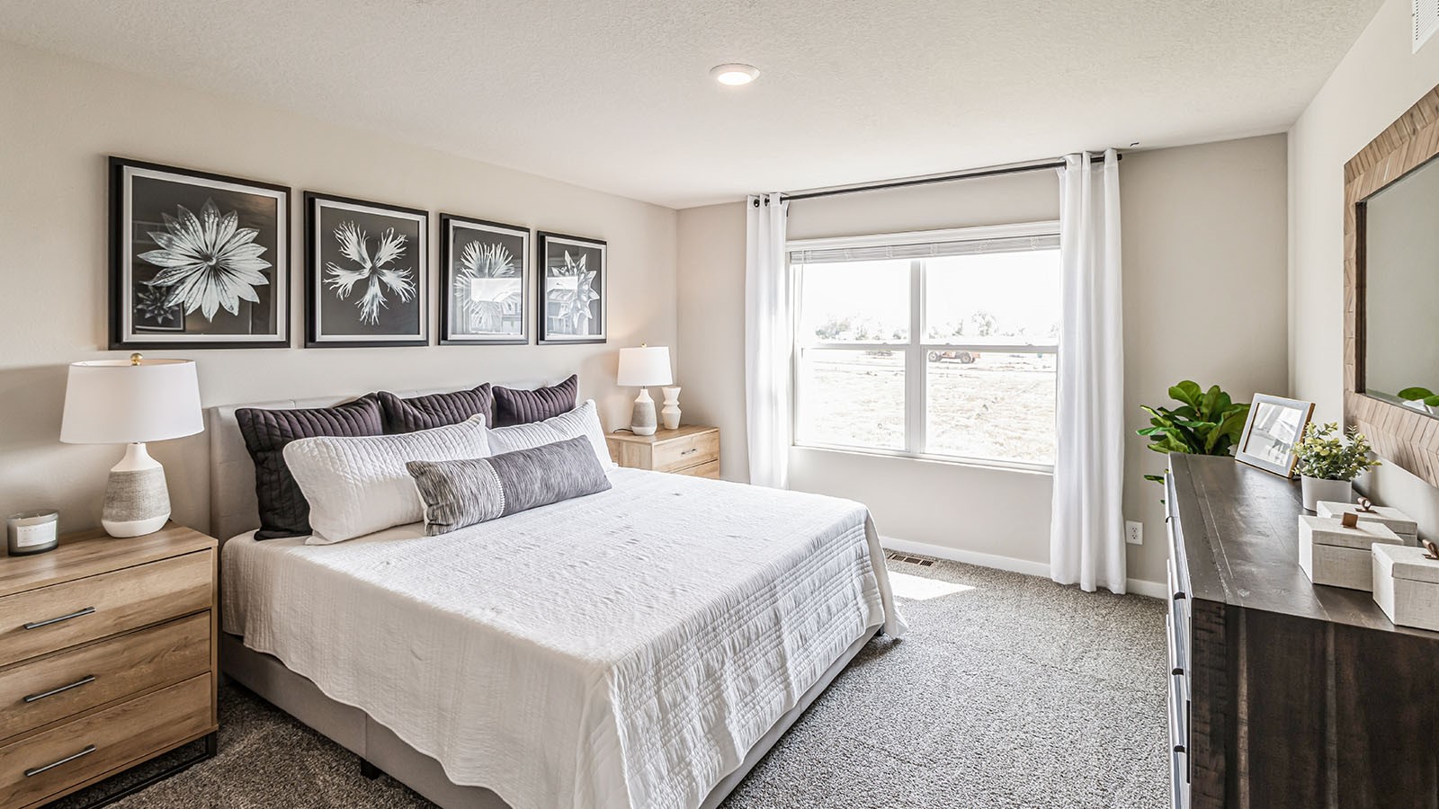 2791 Cecelia Drive Hiawatha IA 52233