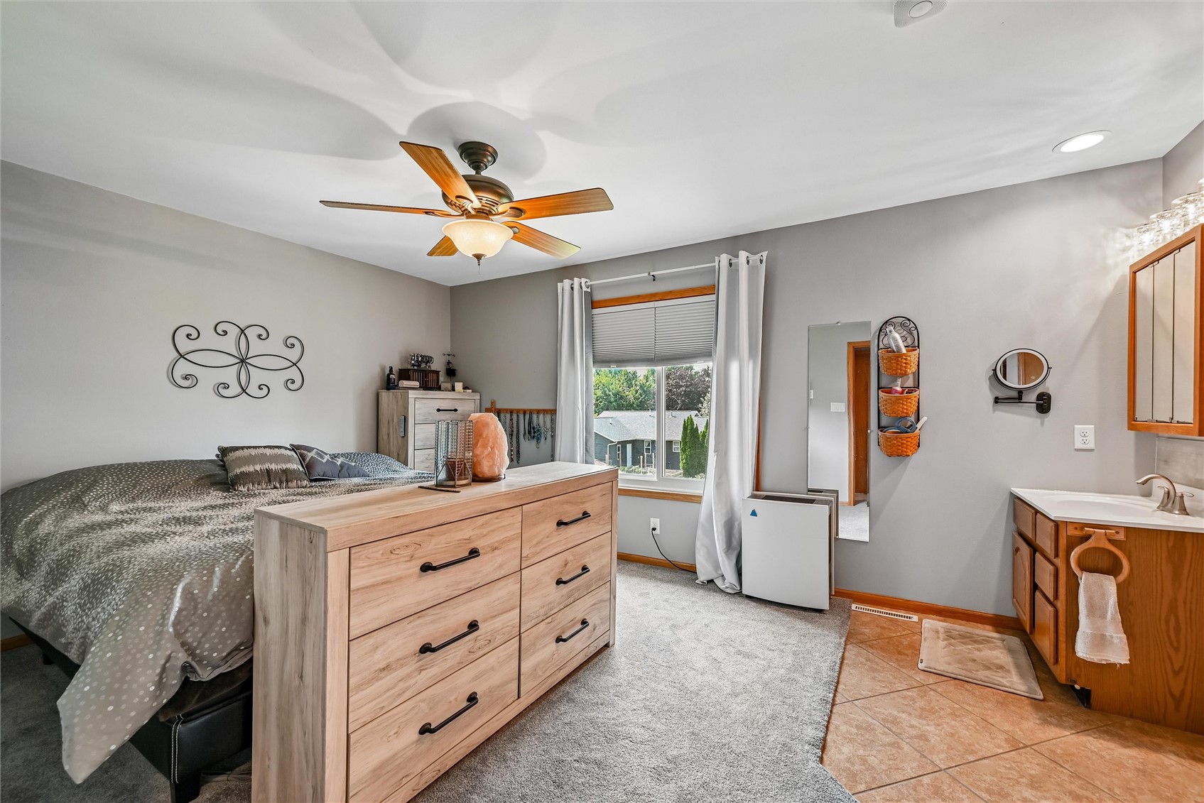 2575 Clark Avenue Marion IA 52302