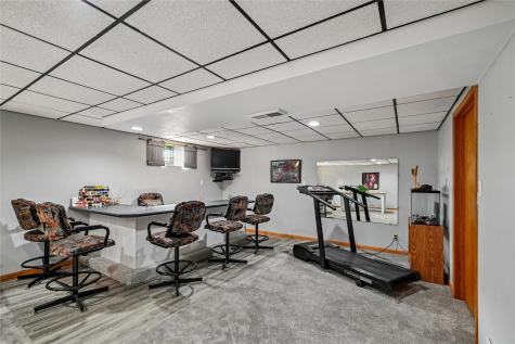 2575 Clark Avenue Marion IA 52302