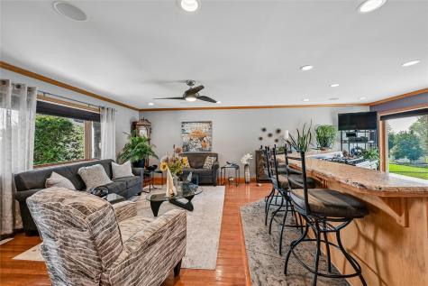 2575 Clark Avenue Marion IA 52302