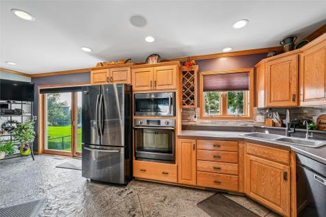 2575 Clark Avenue Marion IA 52302