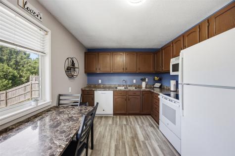 5121 Kesler Road NW Cedar Rapids IA 52405