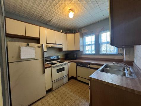 263 Highland Drive NW Cedar Rapids IA 52405
