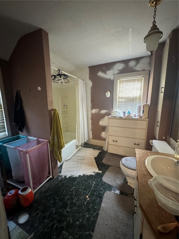 263 Highland Drive NW Cedar Rapids IA 52405