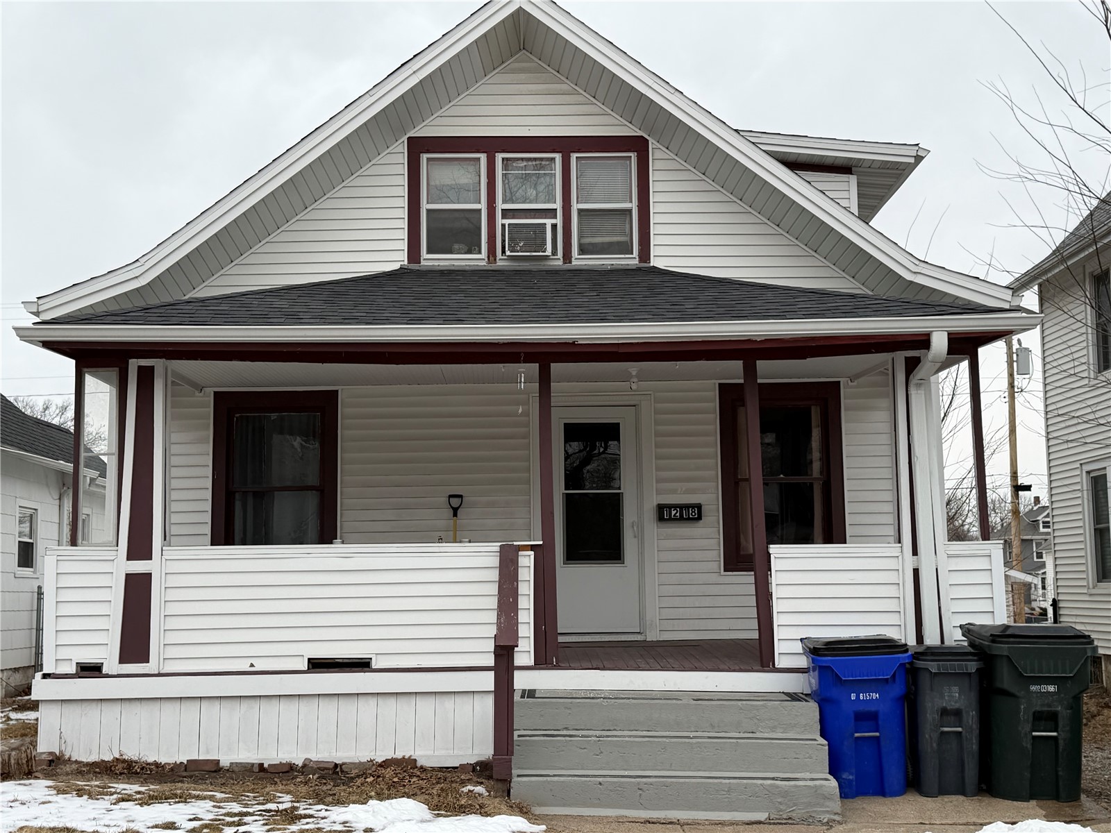 1218 B Avenue NW Cedar Rapids IA 52405