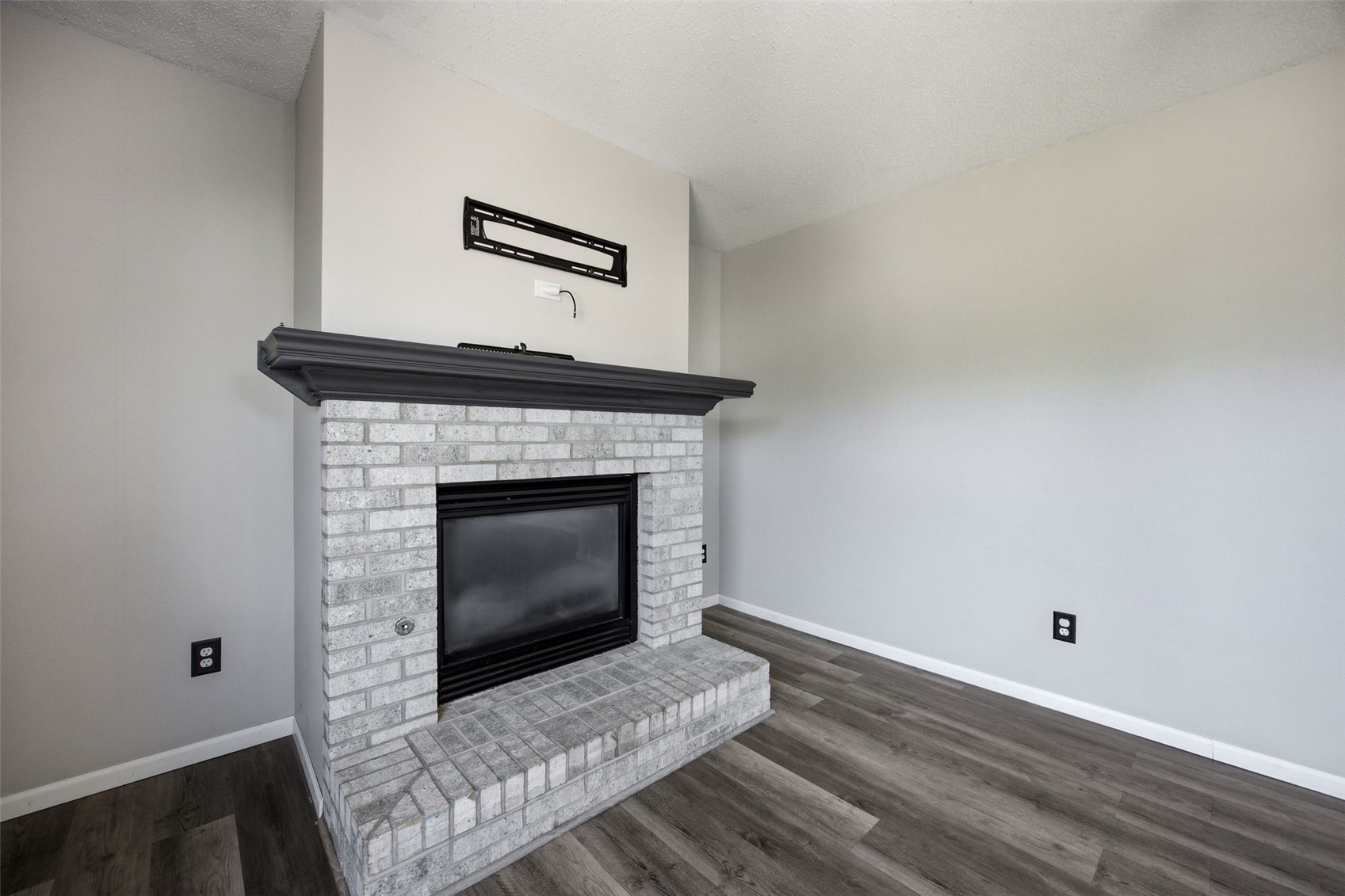 828 73rd NE Cedar Rapids IA 52402