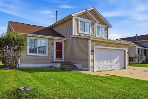 828 73rd NE Cedar Rapids IA 52402