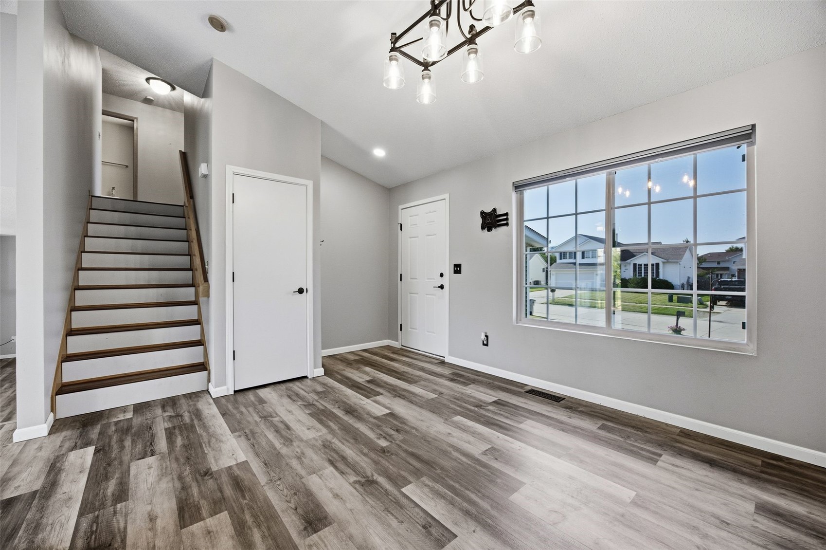 828 73rd NE Cedar Rapids IA 52402