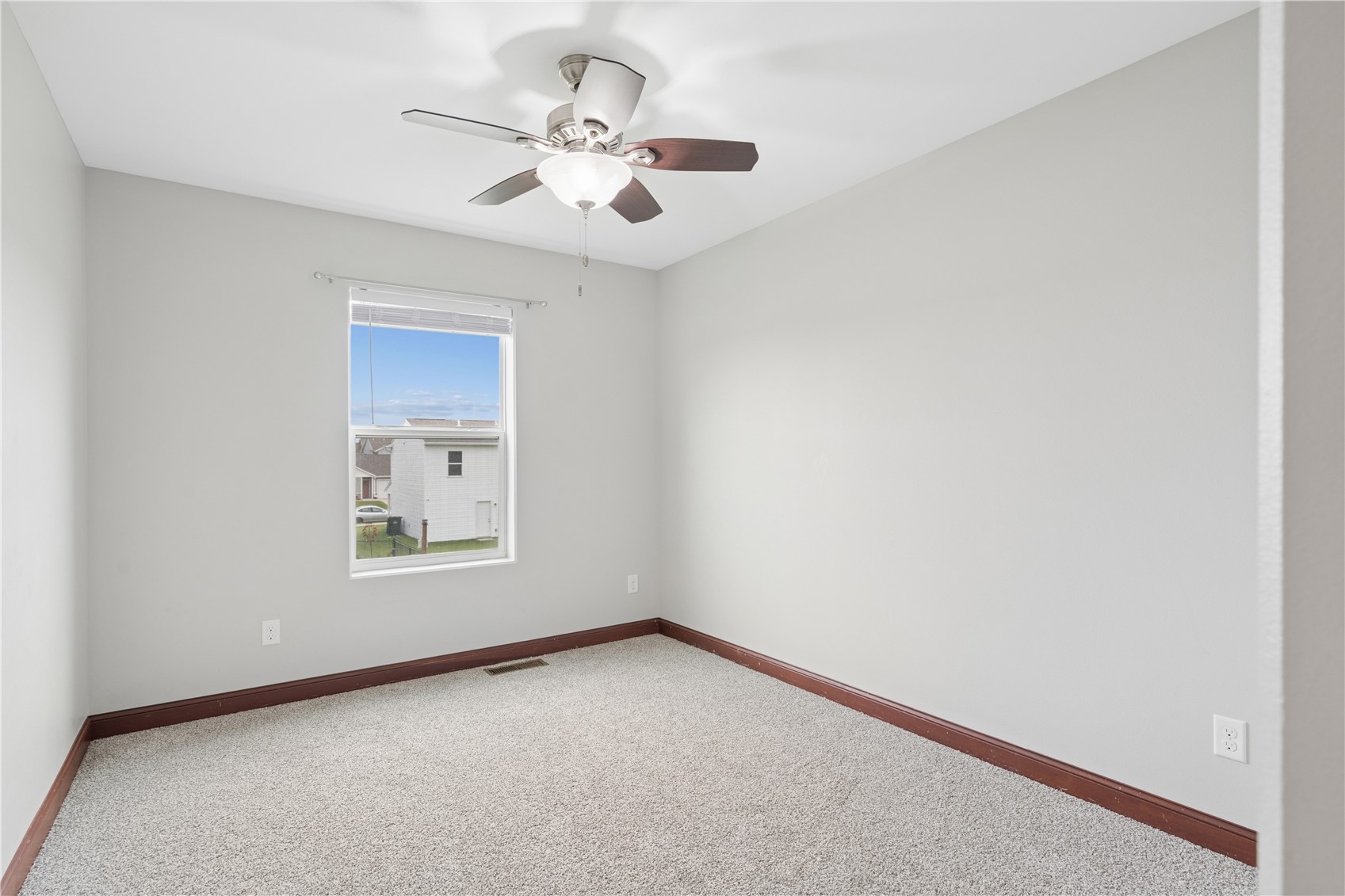 5313 Ruhd Street SW Cedar Rapids IA 52404