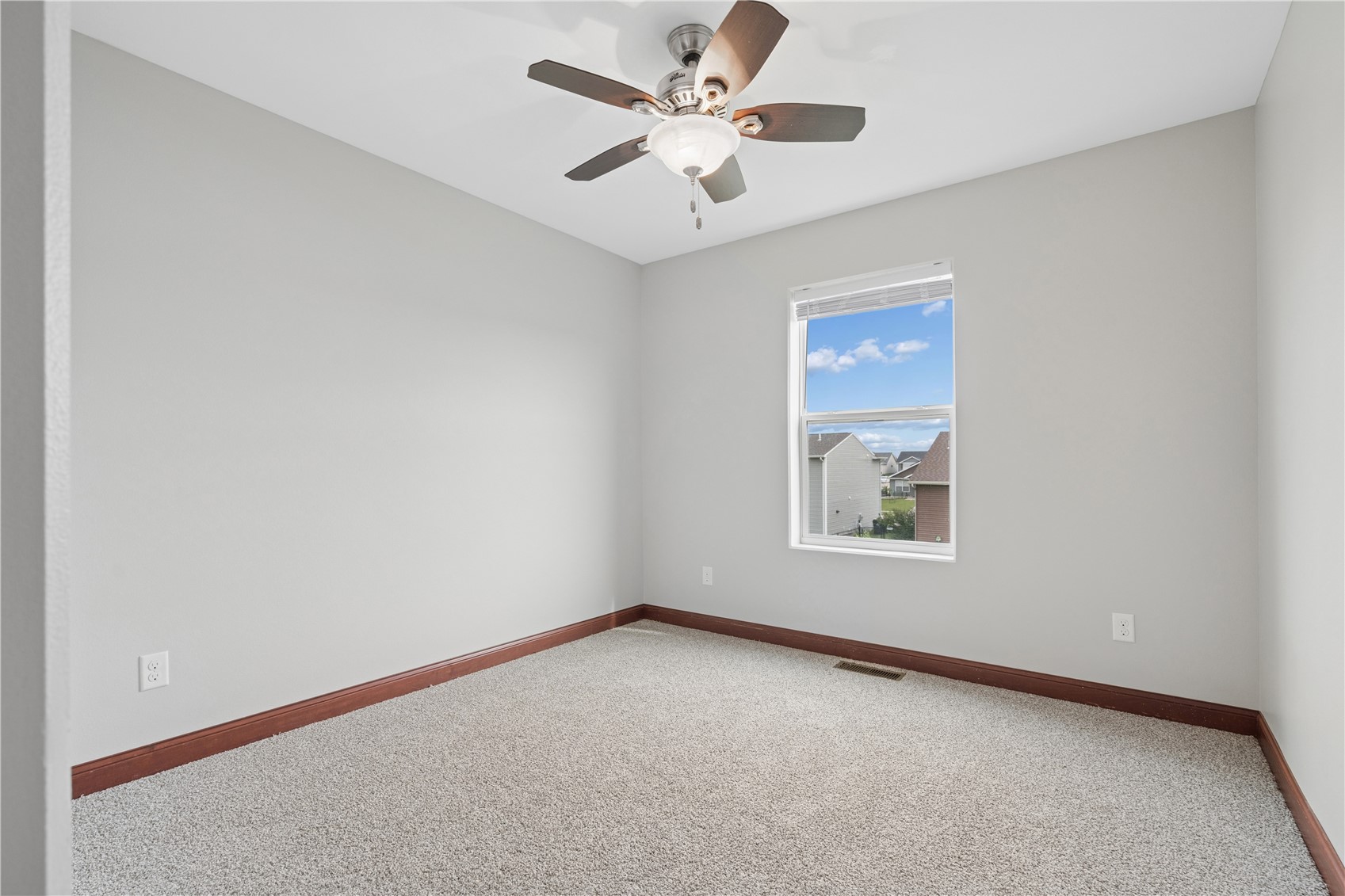 5313 Ruhd Street SW Cedar Rapids IA 52404