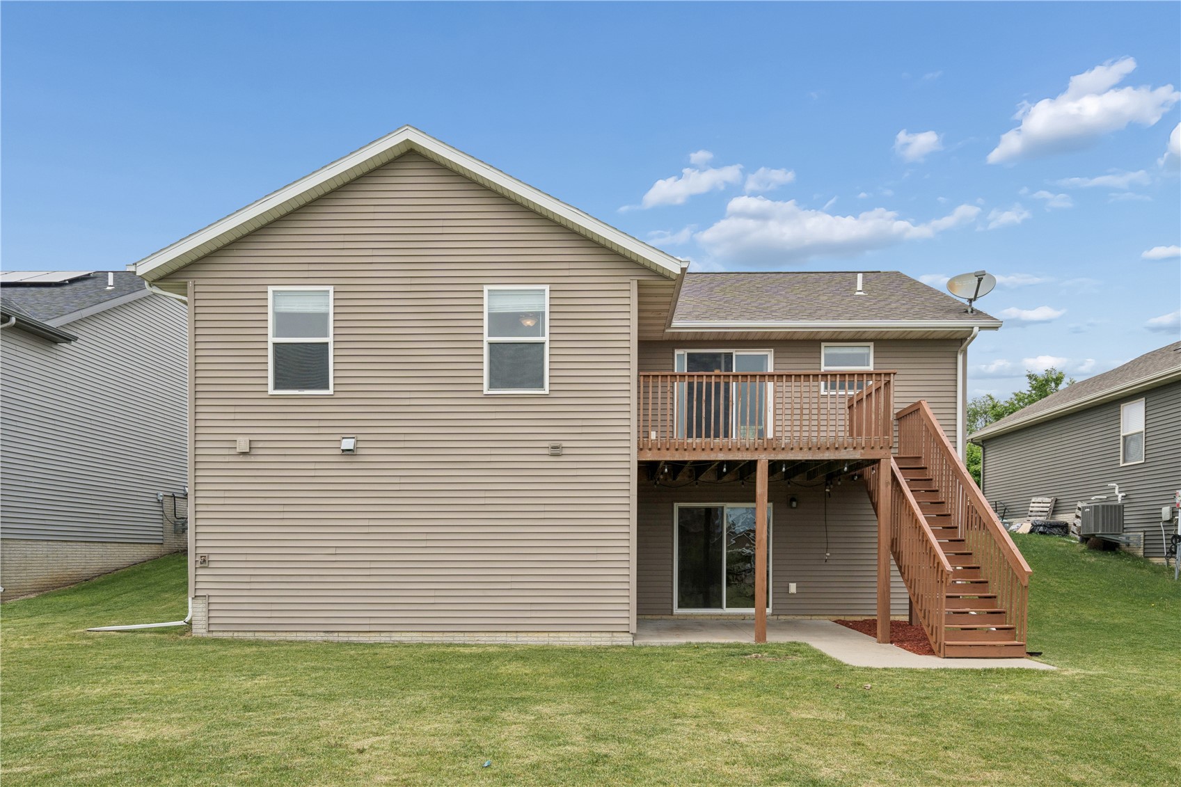 5313 Ruhd Street SW Cedar Rapids IA 52404