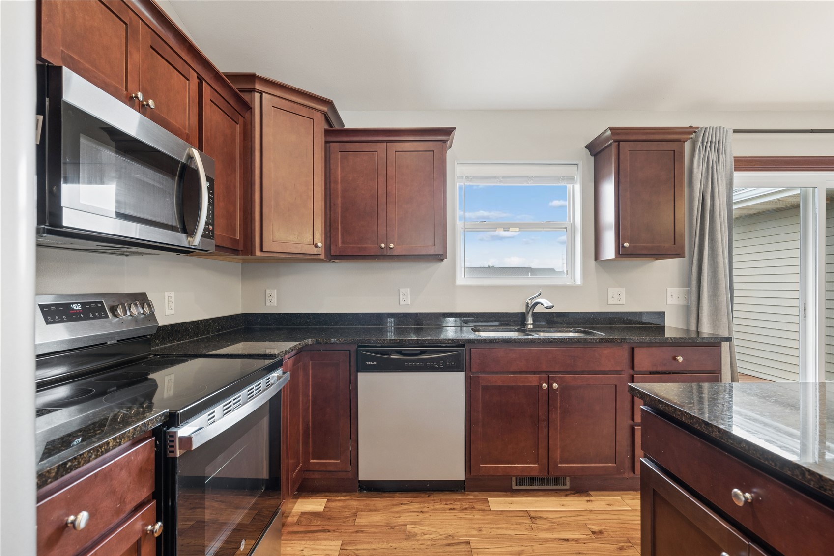5313 Ruhd Street SW Cedar Rapids IA 52404