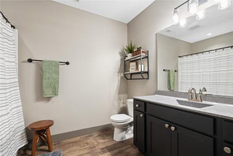 1184 Foxborough Drive Marion IA 52302