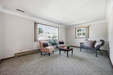 123 Edgewood Road SW Cedar Rapids IA 52404