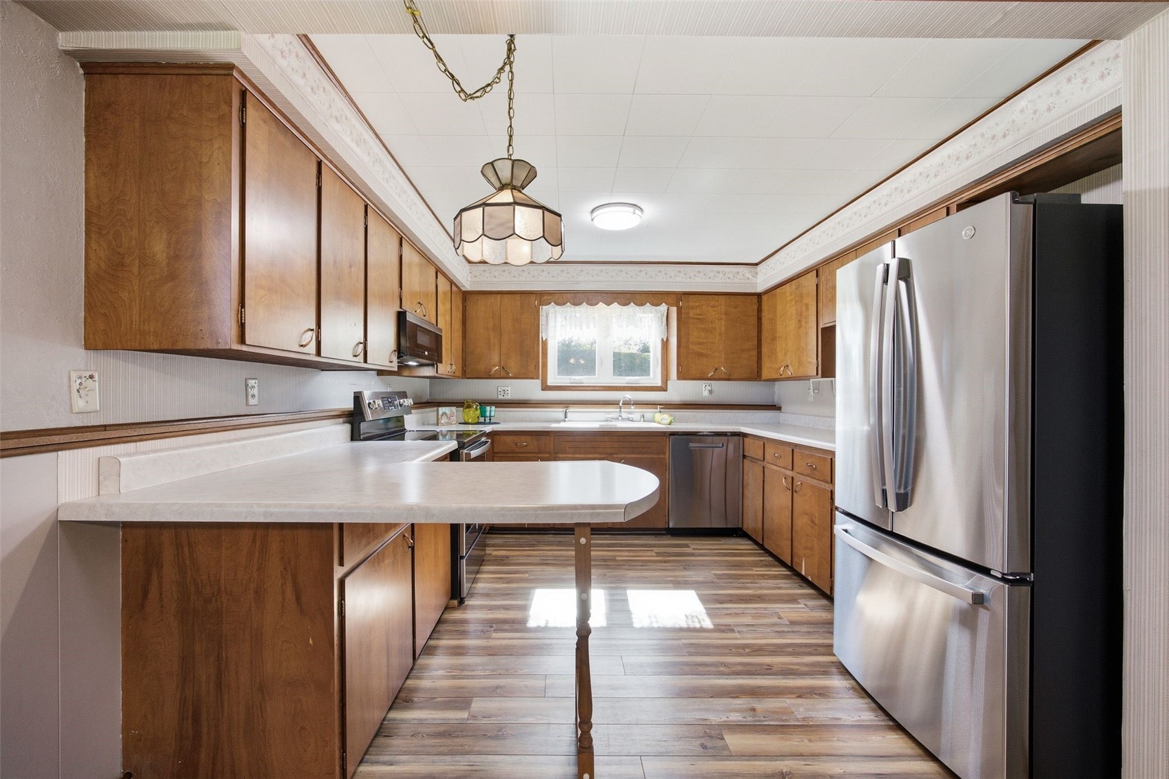 123 Edgewood Road SW Cedar Rapids IA 52404
