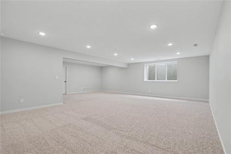 1280 Sand Prairie Drive Iowa City IA 52240