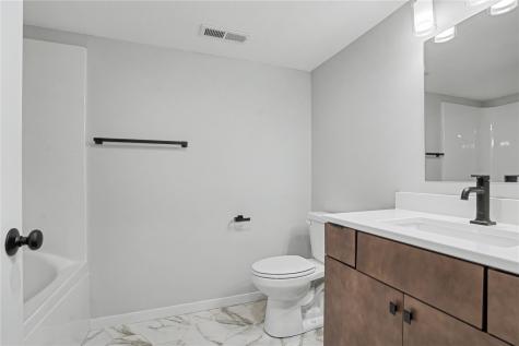 1280 Sand Prairie Drive Iowa City IA 52240