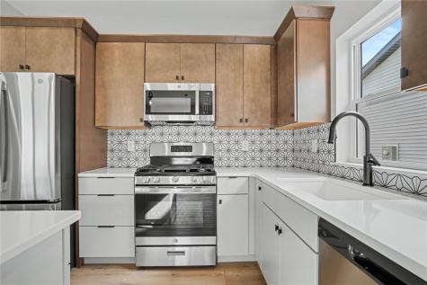 1280 Sand Prairie Drive Iowa City IA 52240