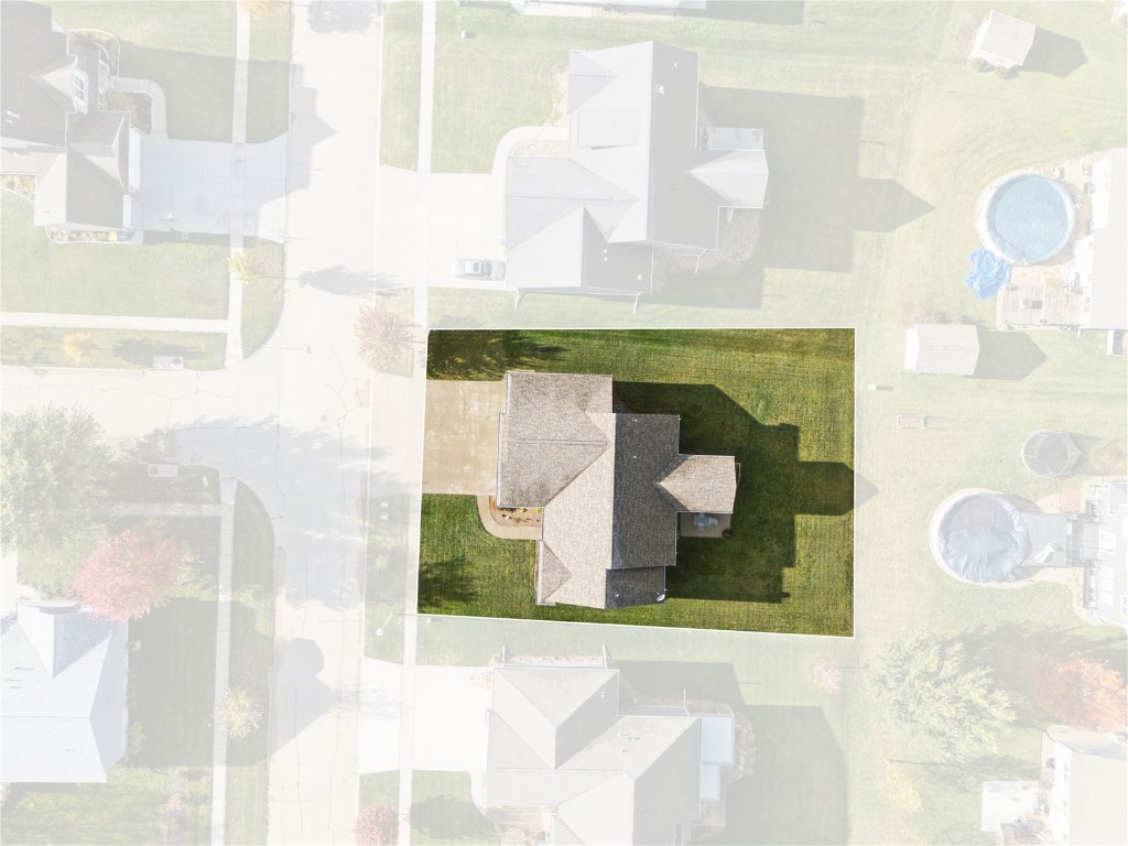 2095 Fieldcrest Lane Ely IA 52227