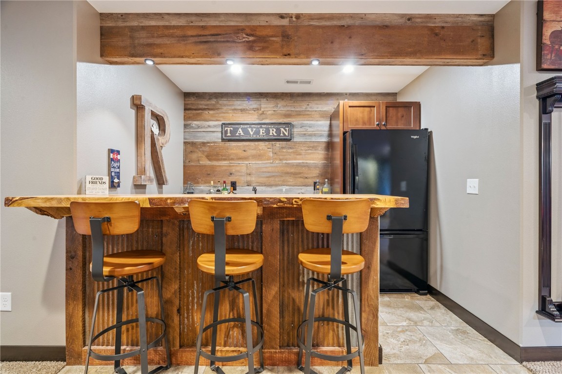 2095 Fieldcrest Lane Ely IA 52227