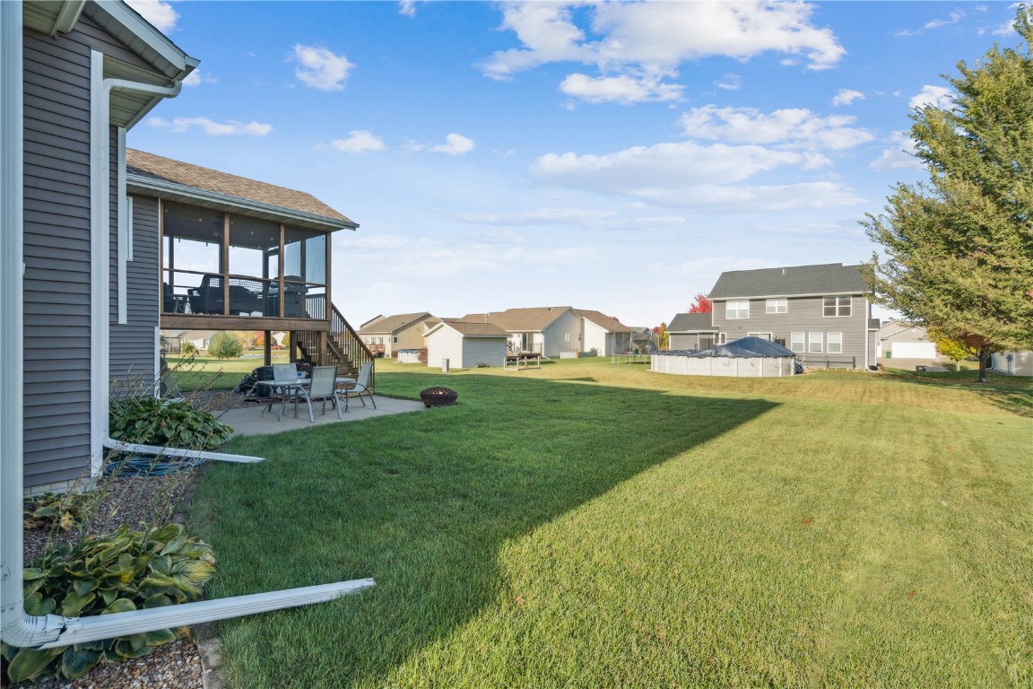 2095 Fieldcrest Lane Ely IA 52227