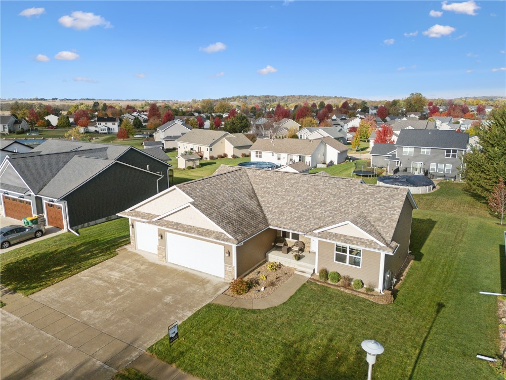 2095 Fieldcrest Lane Ely IA 52227