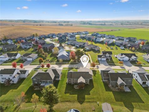 2095 Fieldcrest Lane Ely IA 52227
