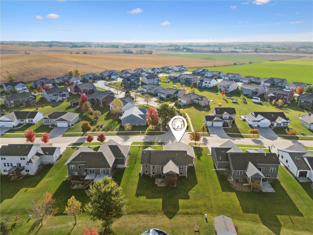 2095 Fieldcrest Lane Ely IA 52227