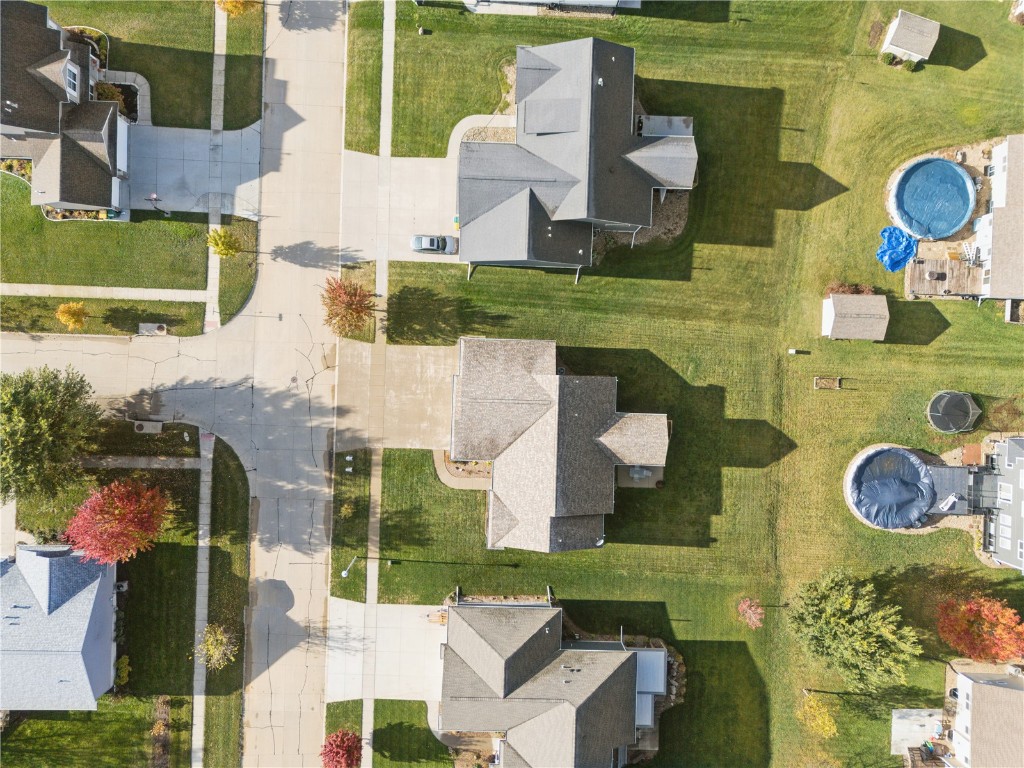 2095 Fieldcrest Lane Ely IA 52227