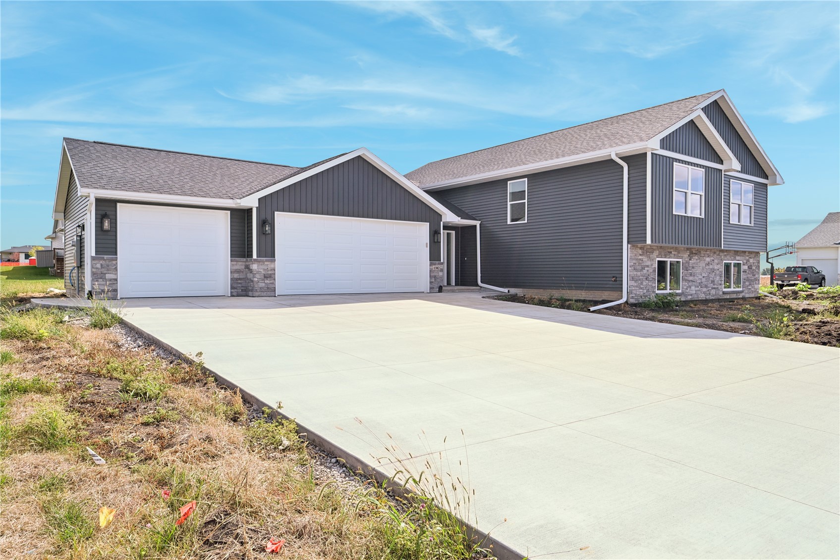 1382 Foxtail Drive Fairfax IA 52228