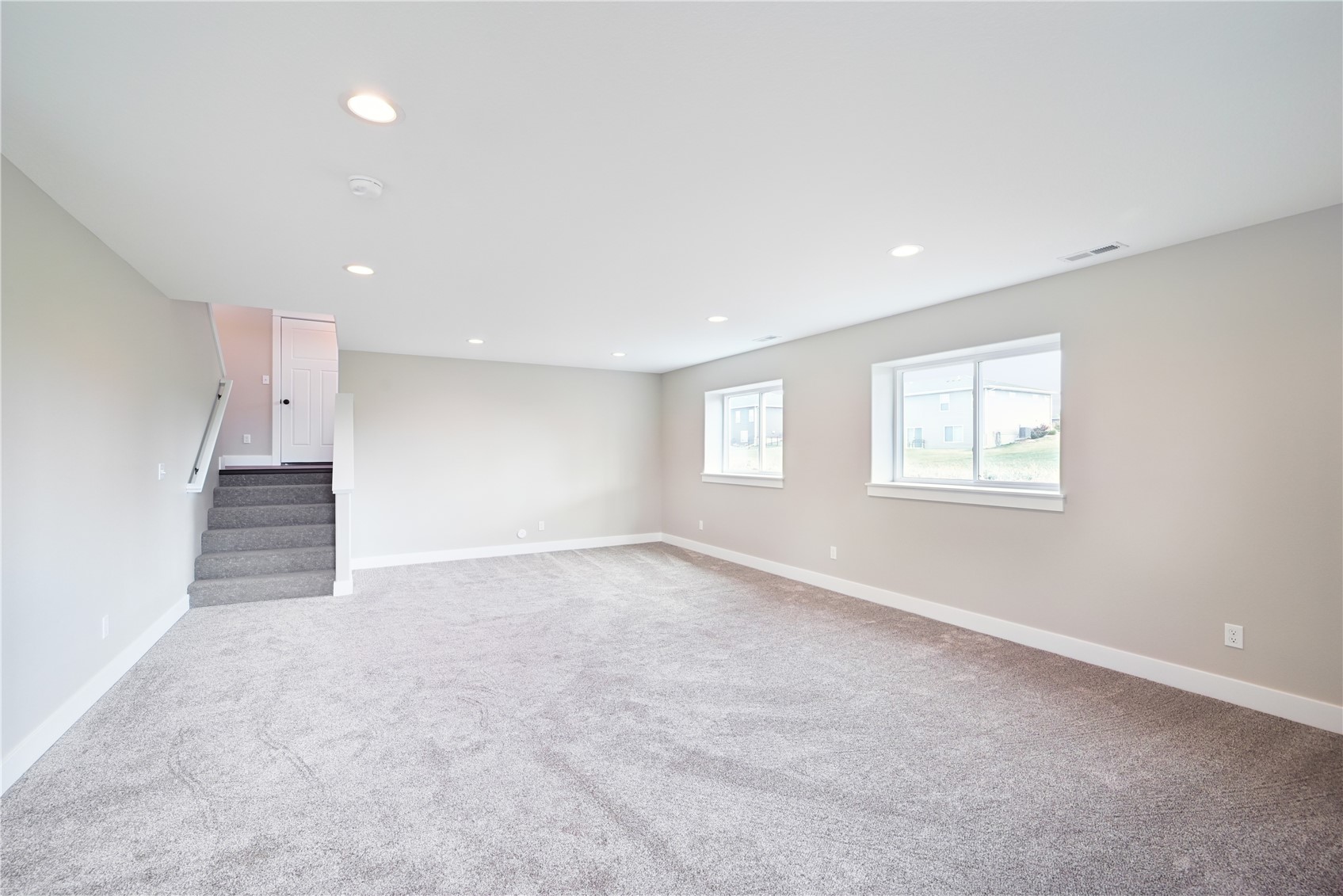 1382 Foxtail Drive Fairfax IA 52228