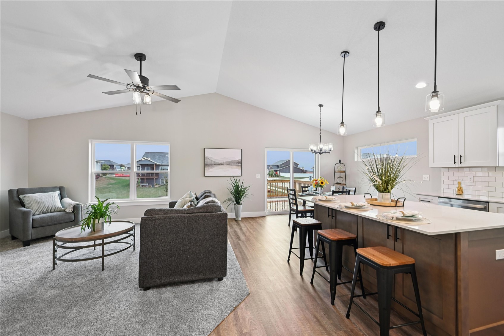 1382 Foxtail Drive Fairfax IA 52228