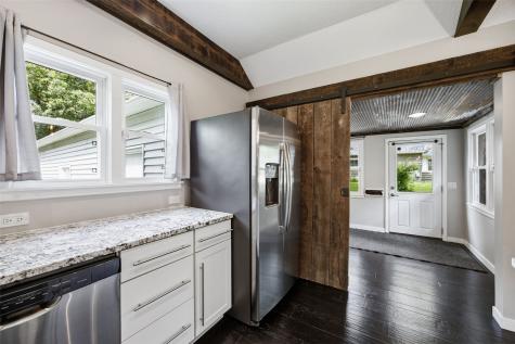 2112 F Street Iowa City IA 52245