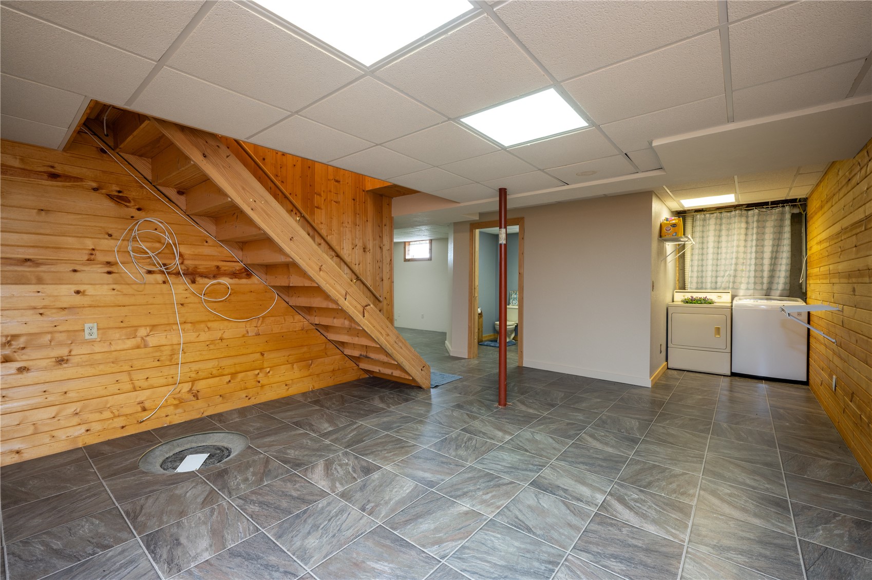 1116 E 6th Street Vinton IA 52349