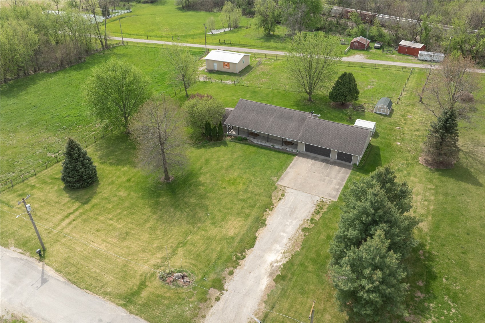 1116 E 6th Street Vinton IA 52349
