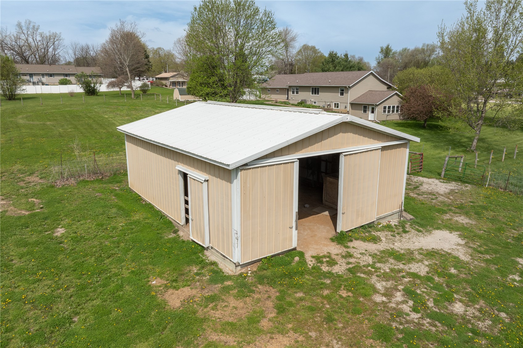 1116 E 6th Street Vinton IA 52349