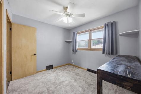 2916 Schultz Drive NW Cedar Rapids IA 52405