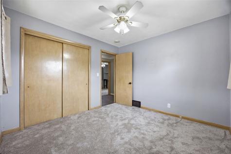 2916 Schultz Drive NW Cedar Rapids IA 52405