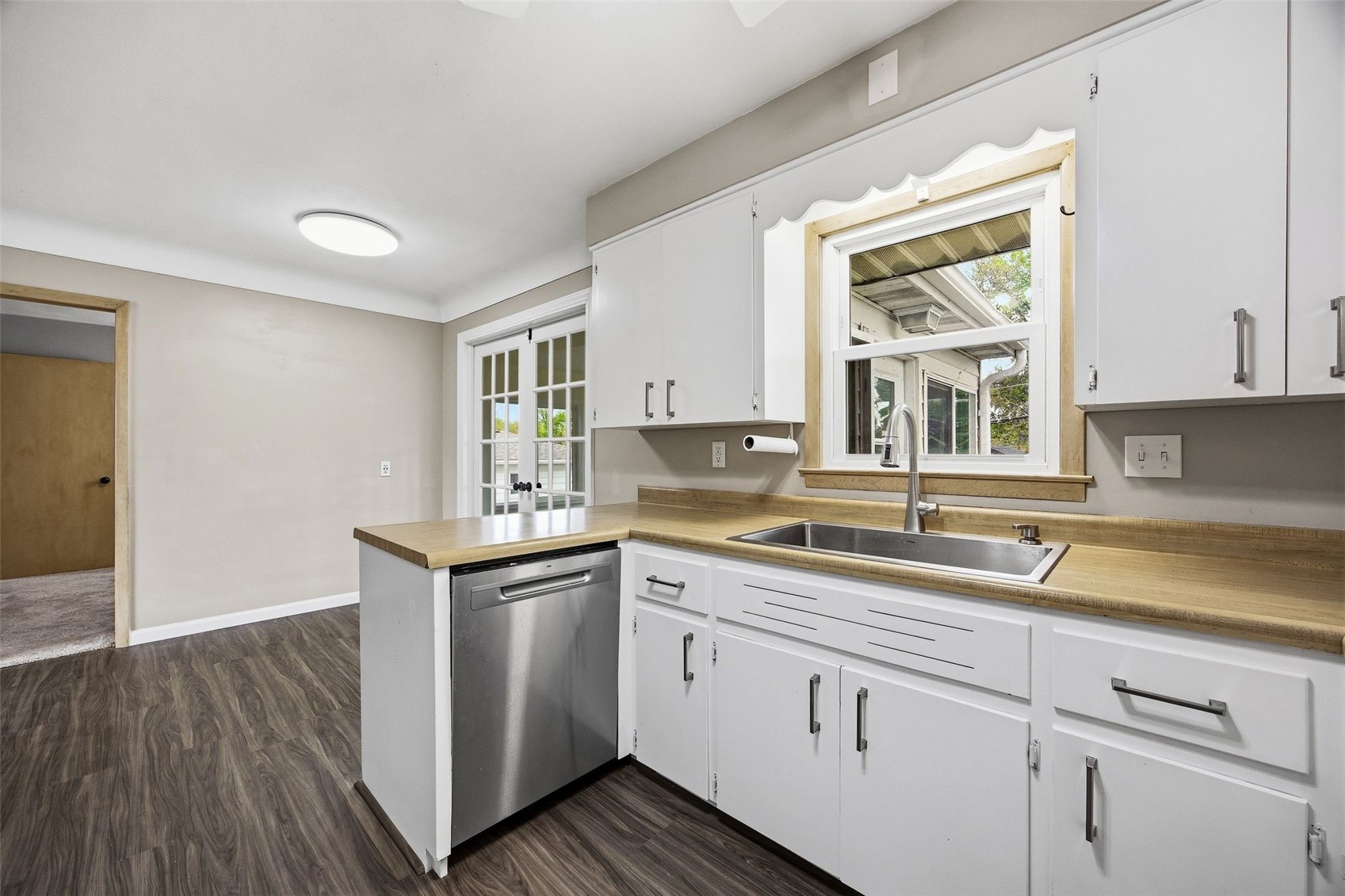 2916 Schultz Drive NW Cedar Rapids IA 52405